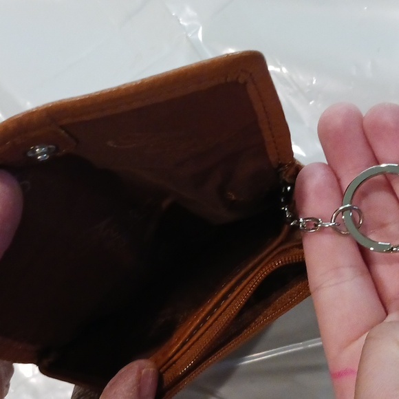 Wallet - Picture 7 of 7